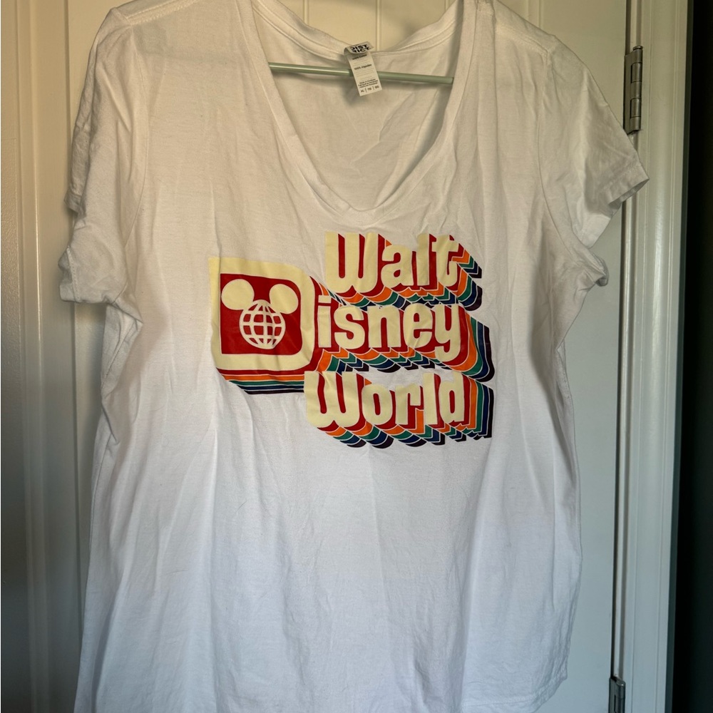 White Women’s Walt Disney World T-Shirt Size XL